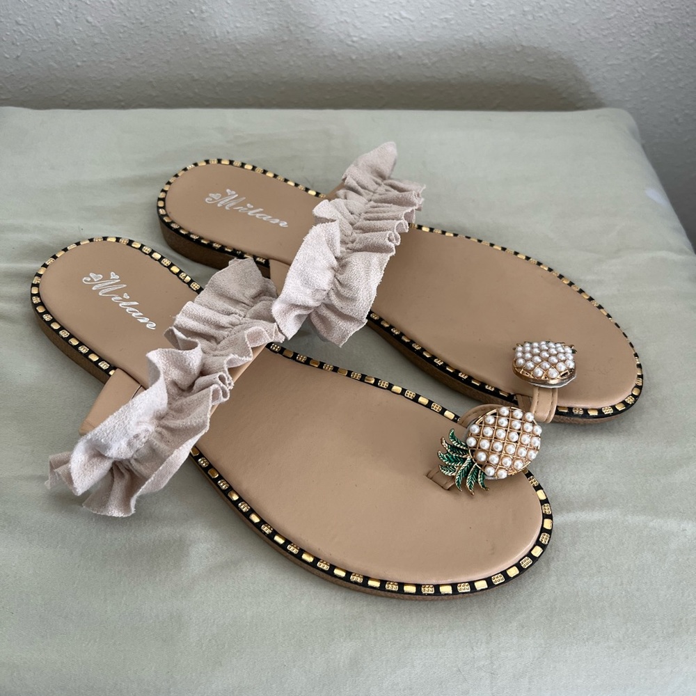 Milan pineapple sandals never worn